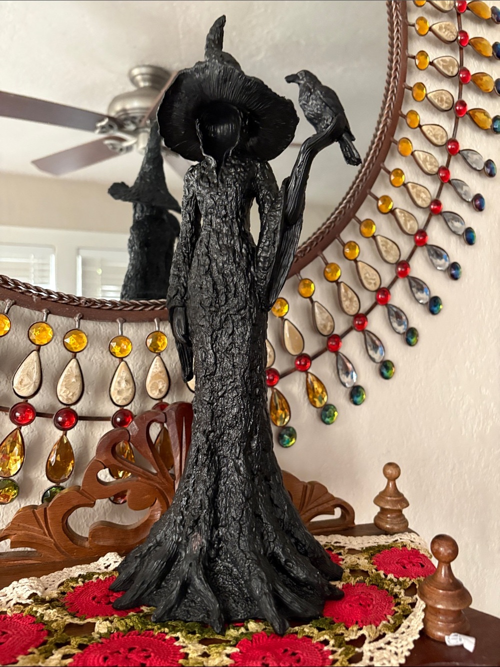 NEW Black Carved Witch Figurine with Crow – Gothic Holiday Decor